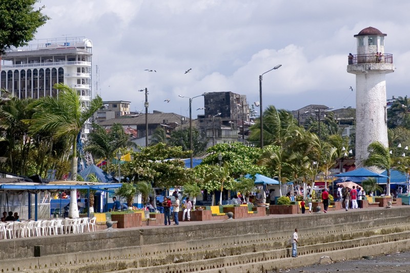 Buenaventura, the most important Colombian port on the Pacific Ocean, is home to the Shiite Muslim community which gives both refuge and meaning to a significant number of Colombians of African descent. This image was taken from Wikipedia and published under the licence of Creative Commons.