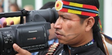 Eriberto Benedicto Gualinga, realizador del documental "Los descendientes del jaguar"