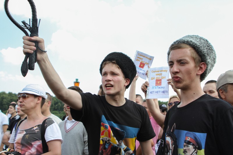 LGBT Protesters attacked at Pride In St. Petersburg, Russia. June 29, 2013, by Ekaterina Danilova. Photo: Demotix. 