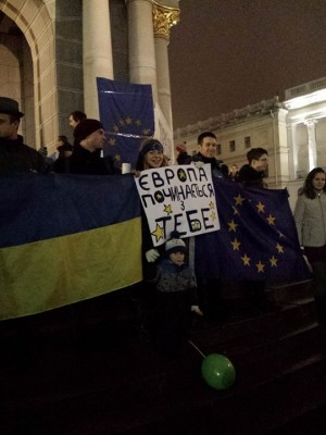 A protester in Kyiv hold a sign "Europe starts with you". Nov. 23, 2013. Photo by Olha Snitsarchuk. Used with permission.