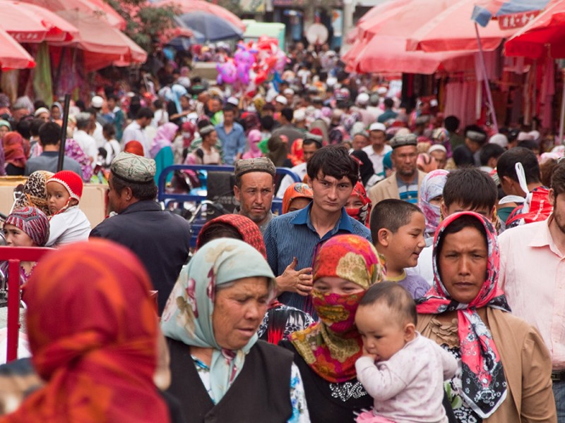 Bazaar in Hotan, Xinjiang. Photo from Flickr User Evgeni Zotov. (CC: AT-NC-SA)