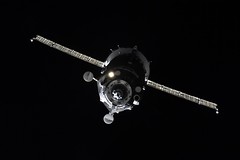 Soyuz MS-19 in darkness